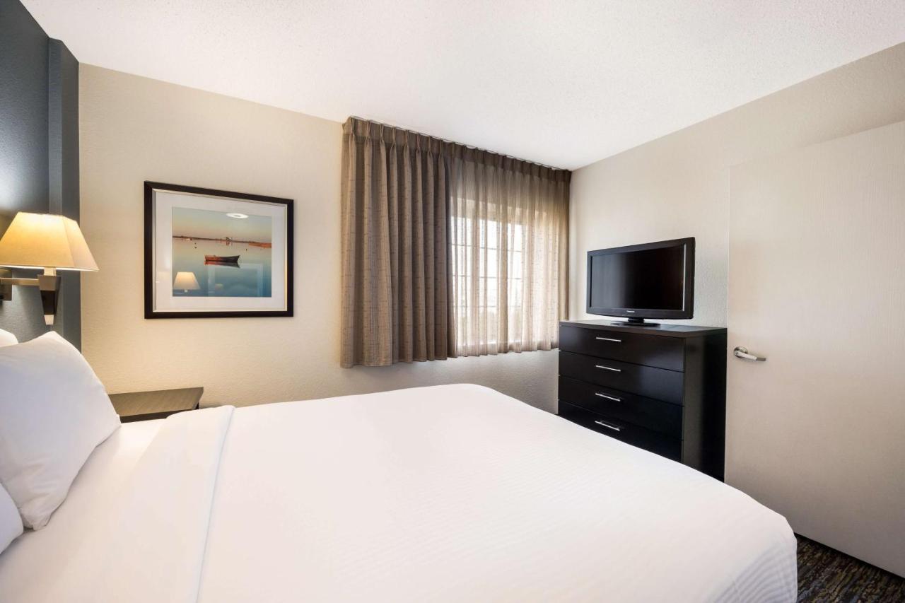 โซเนสตา ซิมพลี สวีท เบอร์มิงแฮม Hotel ฮูเวอร์ ภายนอก รูปภาพ