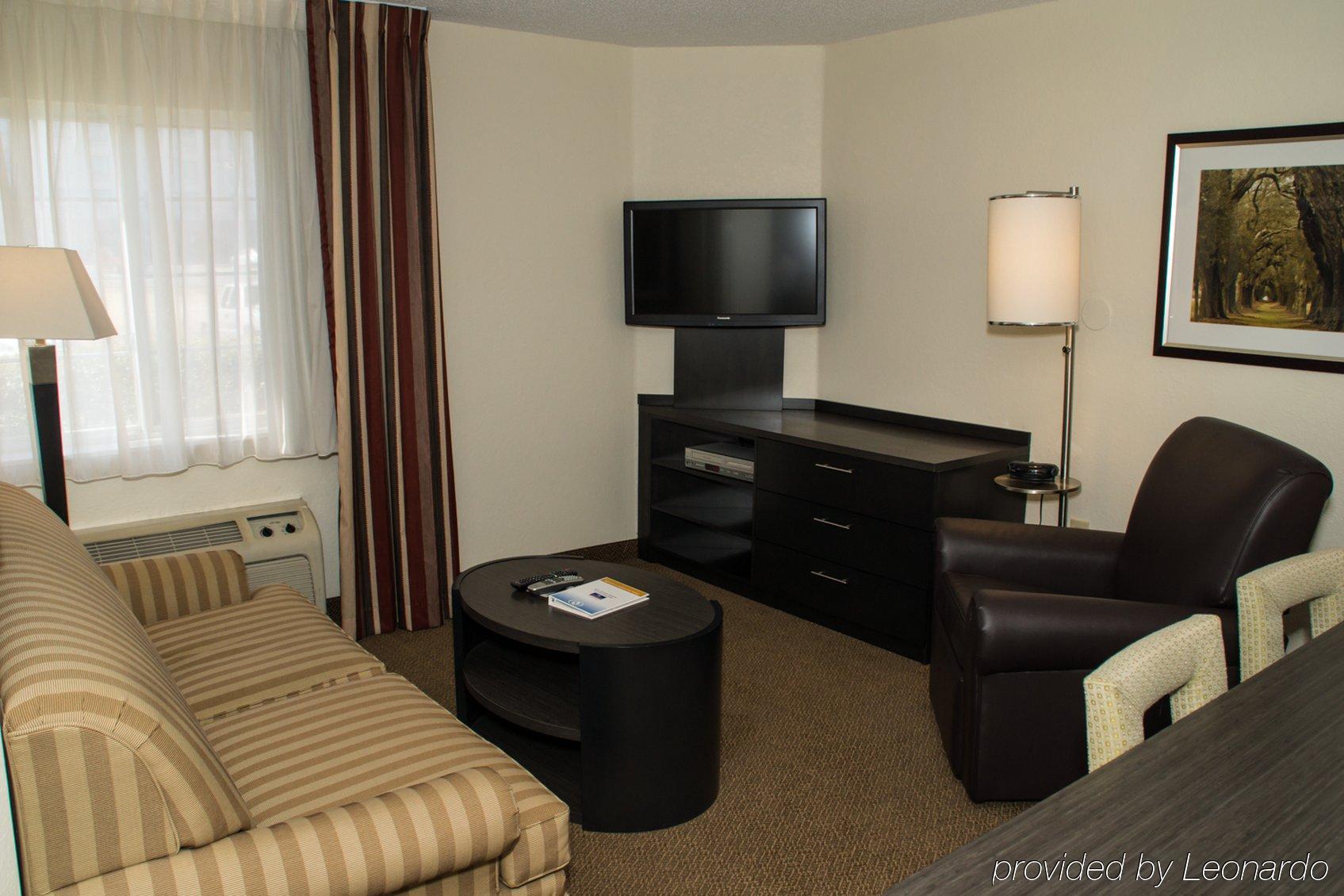 โซเนสตา ซิมพลี สวีท เบอร์มิงแฮม Hotel ฮูเวอร์ ภายนอก รูปภาพ